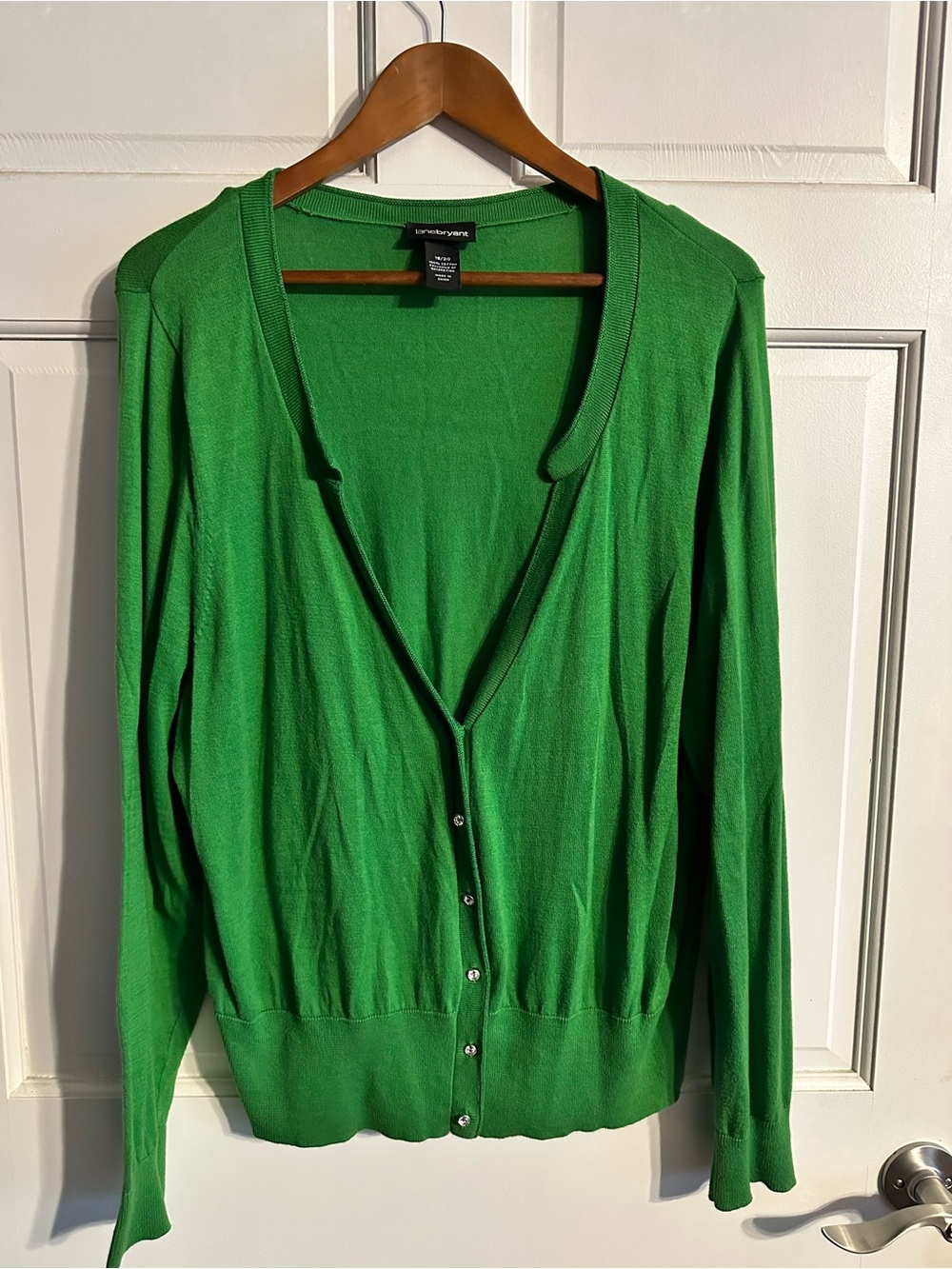 Size 18/20 Lane Bryant Bright Green V-Neck Button Cardigan